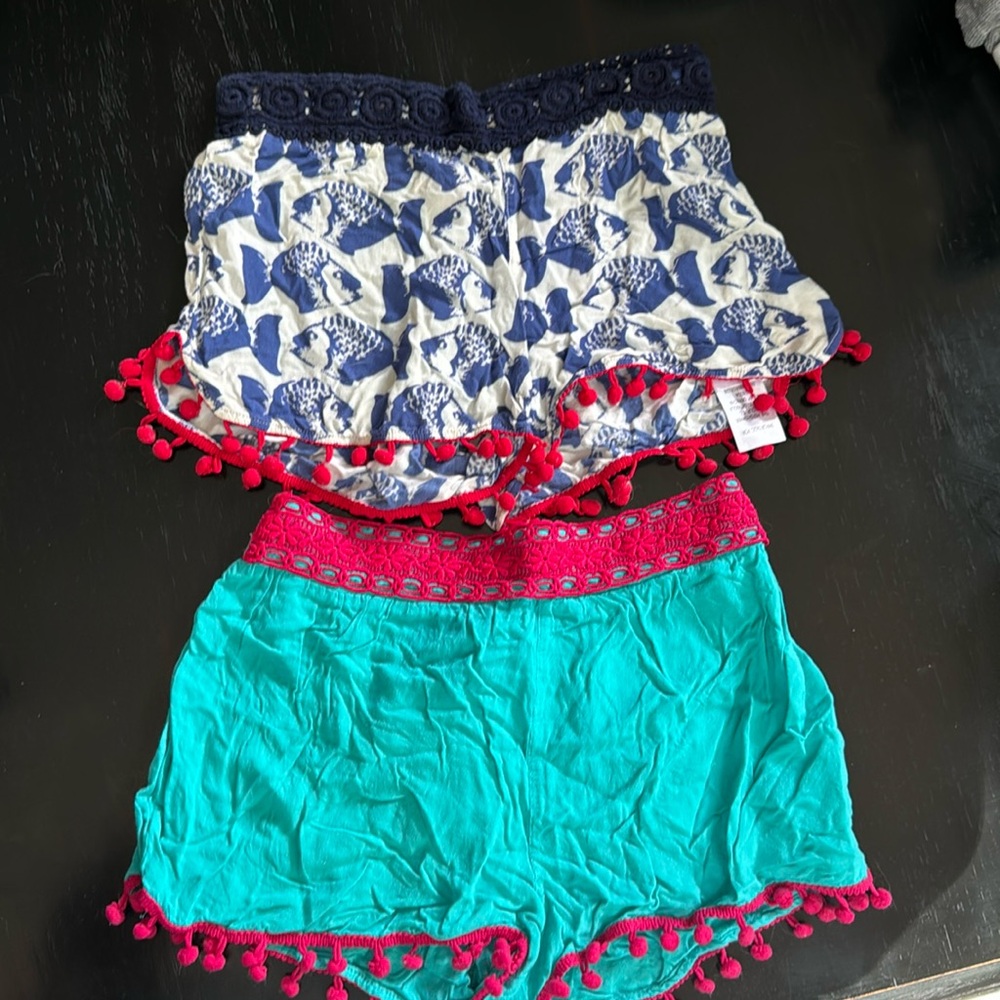 Onda de Mar Shorts (2) size 10